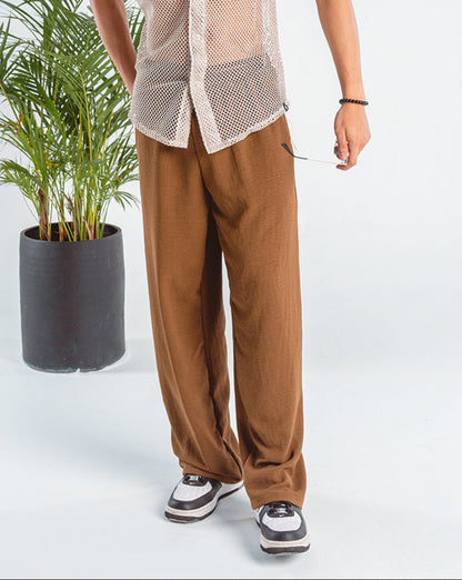 Conjunto Pantalón Café y Camisa Manga Corta Cuello Chino