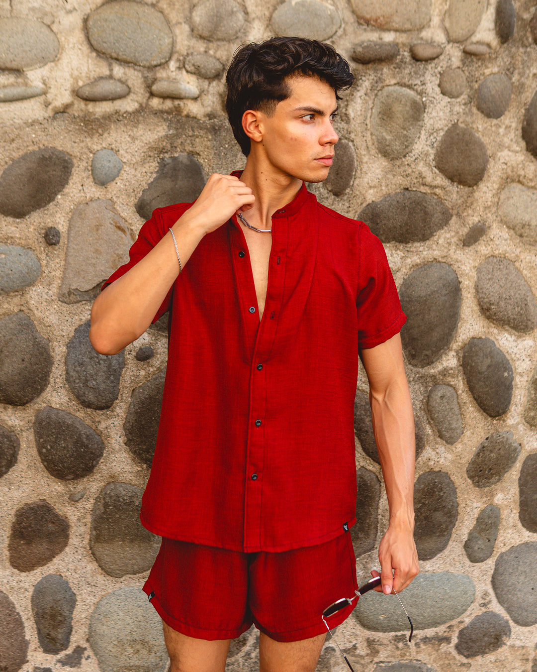 Conjunto Short y Camisa Manga Corta Cuello Chino Lino Rojo